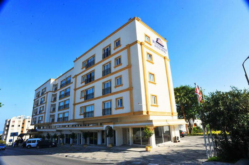 Uptown Bueyuek Anadolu Girne Hotel Kyrenia (Northern Cyprus) Exterior foto